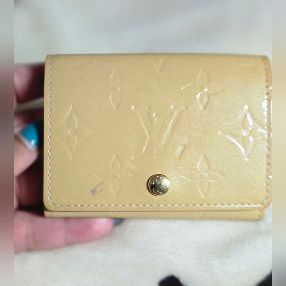 💯 Authentic Louis Vuitton Vernis Business Cardholder Monogram